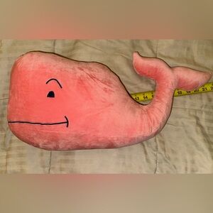 Vineyards Vines stuffed whale